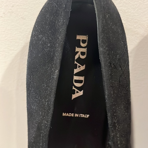 Prada size 37 Black Suede Flats with Chain & Bow Detail - NEW - Never Worn - Picture 5 of 15